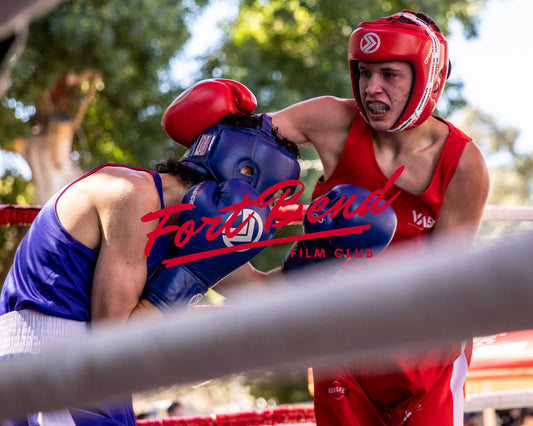 Fight 5 - Thor Burns v Etten Cesari (6)